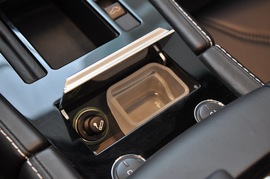 2010款阿斯顿马丁DBS