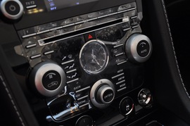 2010款阿斯顿马丁DBS