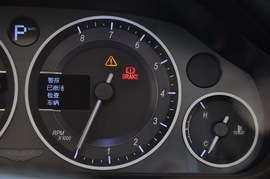 2010款阿斯顿马丁DBS