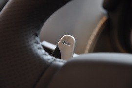 2010款阿斯顿马丁DBS