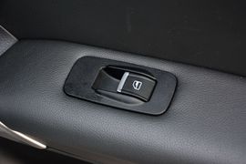 2016款奇瑞瑞虎3