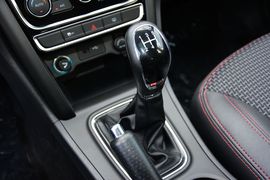 2016款奇瑞瑞虎3