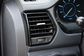 2016款奇瑞瑞虎3