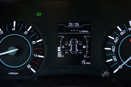 2016款奇瑞瑞虎3