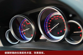 2010款马自达睿翼轿跑对比思铂睿