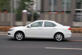 2010款江淮和悦深度试驾