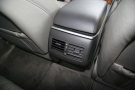 2010款丰田凯美瑞240V