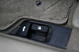 2010款丰田凯美瑞240V