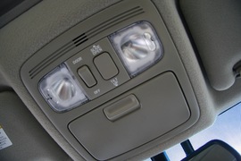 2010款丰田凯美瑞240V