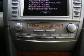 2010款丰田凯美瑞240V