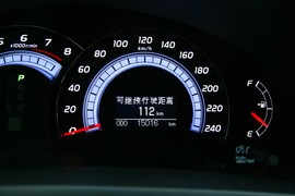 2010款丰田凯美瑞240V