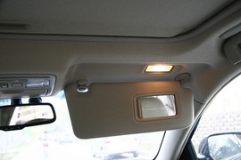 2010款丰田凯美瑞240V