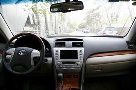 2010款丰田凯美瑞240V