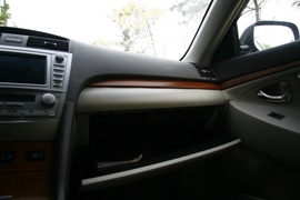 2010款丰田凯美瑞240V