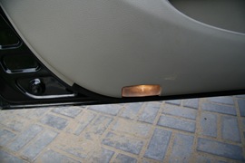 2010款丰田凯美瑞240V
