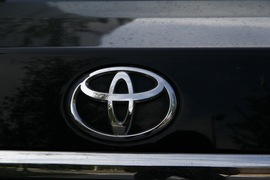 2010款丰田凯美瑞240V