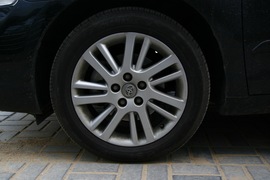 2010款丰田凯美瑞240V