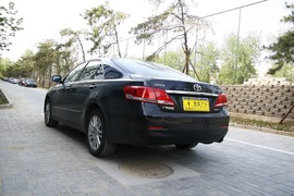 2010款丰田凯美瑞240V