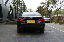 2010款丰田凯美瑞240V