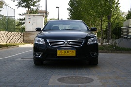 2010款丰田凯美瑞240V