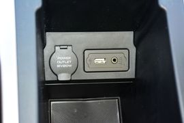 2016款吉利博越1.8TD自动两驱智尊型