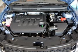 2016款吉利金刚1.5L手动进取型