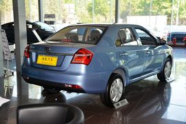 2016款吉利金刚1.5L手动进取型