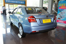 2016款吉利金刚1.5L手动进取型