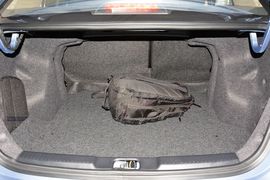 2016款吉利金刚1.5L手动进取型