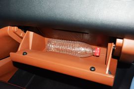 2016款吉利金刚1.5L手动进取型