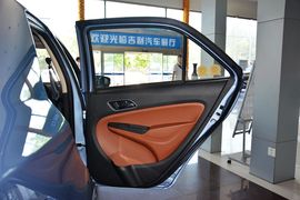 2016款吉利金刚1.5L手动进取型