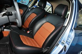 2016款吉利金刚1.5L手动进取型