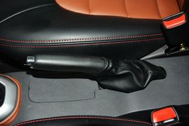 2016款吉利金刚1.5L手动进取型