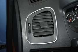 2016款吉利金刚1.5L手动进取型