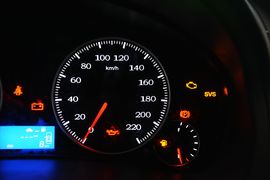 2016款吉利金刚1.5L手动进取型