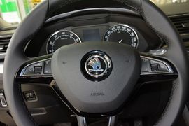 2016款斯柯达速派280TSI