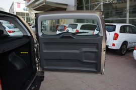 2016款奇瑞瑞虎3