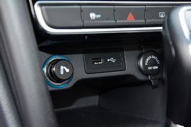 2016款奇瑞瑞虎3