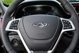 2016款奇瑞瑞虎3