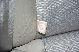 2015款长安悦翔V3