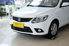 2015款长安悦翔V3