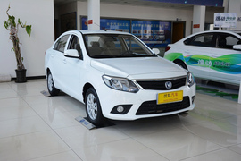2015款长安悦翔V3