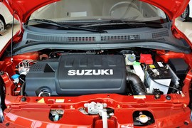 2014款铃木雨燕1.5L手动时尚型