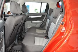 2014款铃木雨燕1.5L手动时尚型