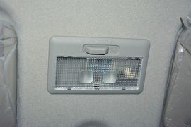 2014款铃木雨燕1.5L手动时尚型