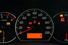 2014款铃木雨燕1.5L手动时尚型