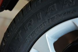 2014款铃木雨燕1.5L手动时尚型
