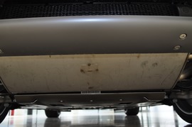2010款阿斯顿马丁V8