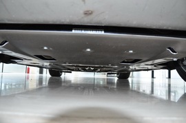 2010款阿斯顿马丁V8