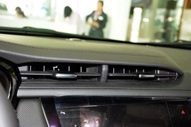 2016款凯迪拉克XT5